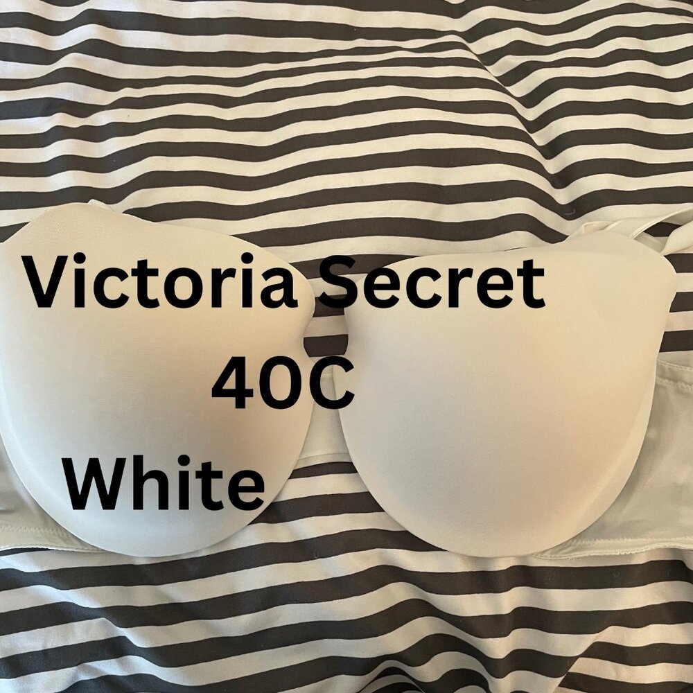 Victoria Secret Bra Set - Picture 9 of 9